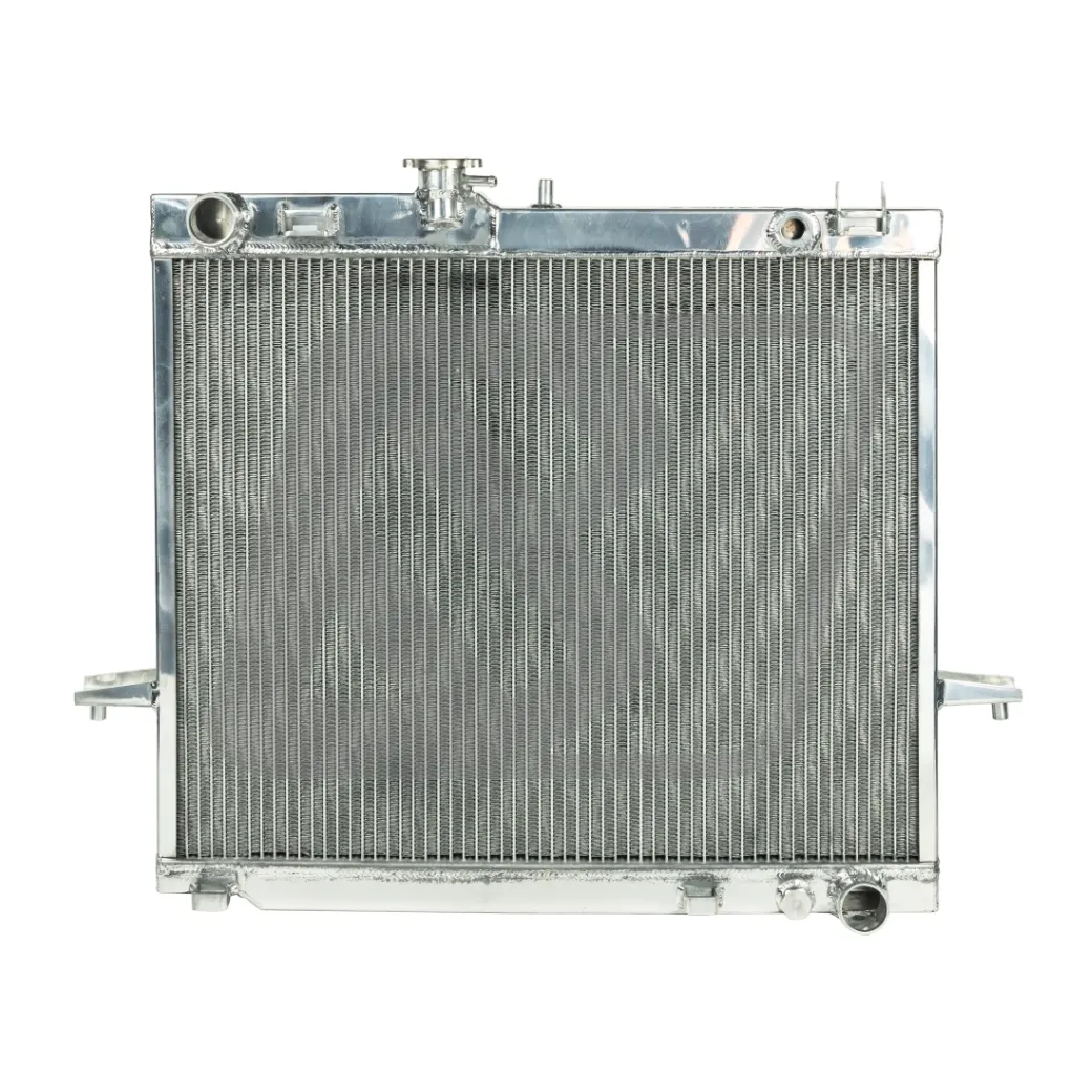 หม้อน้ำอลูมิเนียม Billion 2 ช่องใหญ่ ISUZU D-MAX 2006 2.5L หนา 50mm (MT)