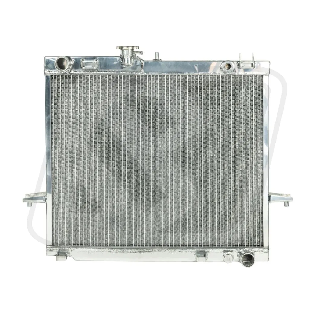 หม้อน้ำอลูมิเนียม Billion 2 ช่องใหญ่ ISUZU D-MAX 2006 2.5L หนา 50mm (MT)