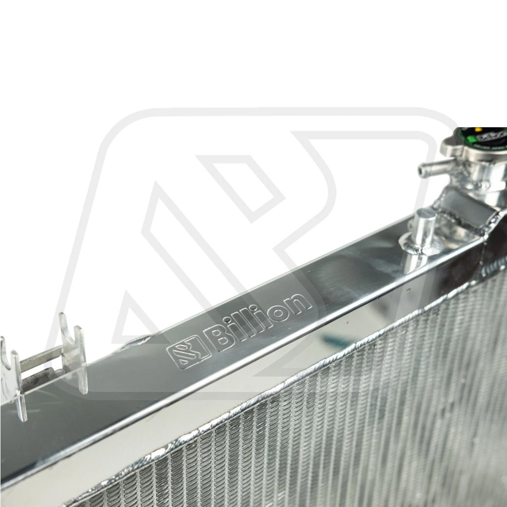 หม้อน้ำอลูมิเนียม Billion 2 ช่องใหญ่ ISUZU D-MAX 2006 2.5L หนา 50mm (MT)