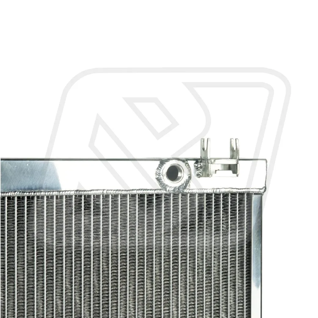 หม้อน้ำอลูมิเนียม Billion 2 ช่องใหญ่ ISUZU D-MAX 2006 2.5L หนา 50mm (MT)