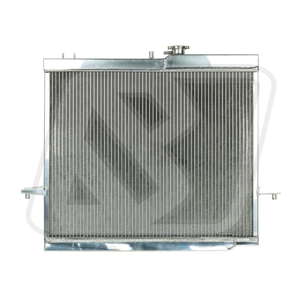 หม้อน้ำอลูมิเนียม Billion 2 ช่องใหญ่ ISUZU D-MAX 2006 2.5L หนา 50mm (MT)